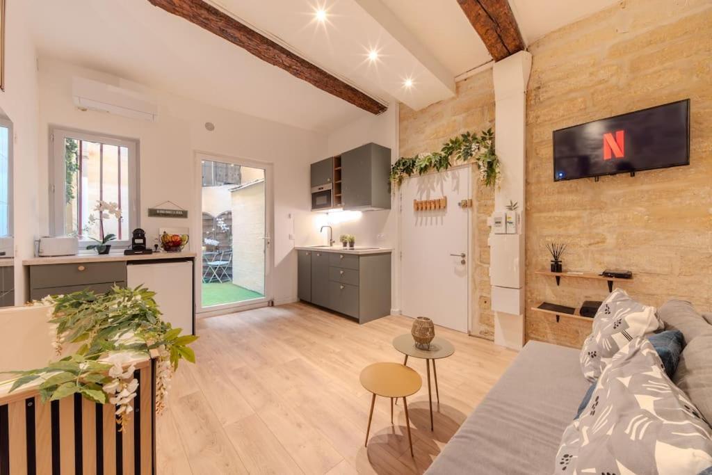 La Suite Eximia Avec Patio - Parking Souterrain Inclus - Centre Historique Montpellier Ngoại thất bức ảnh