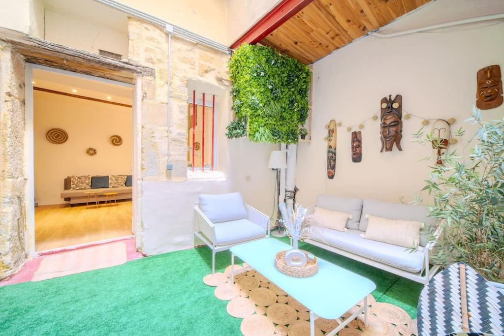 La Suite Eximia Avec Patio - Parking Souterrain Inclus - Centre Historique Montpellier Ngoại thất bức ảnh
